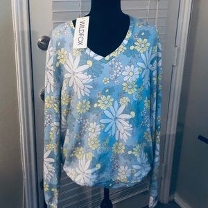 Wildfox floral sleeve sweatshirt, size XL.